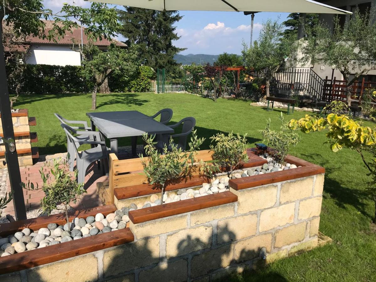 Bed & Breakfast Indi Thelar Villa Guardia Екстер'єр фото
