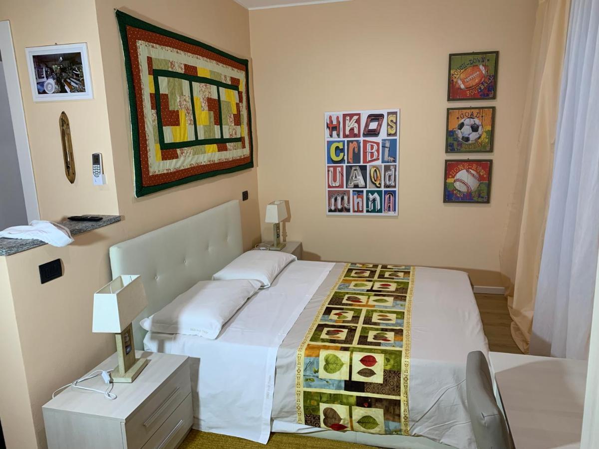 Bed & Breakfast Indi Thelar Villa Guardia Екстер'єр фото